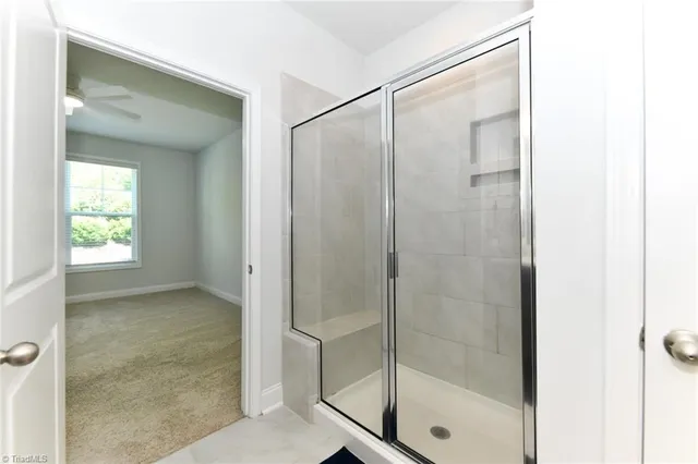 $2,400 | 820 Riley Lane, Greensboro, NC 27455