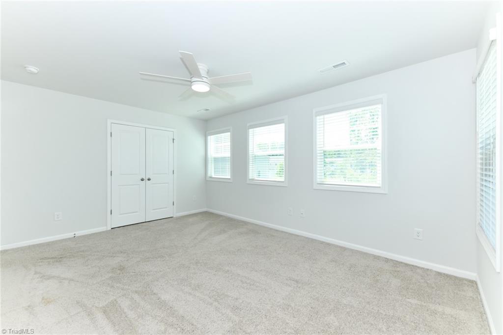 820 Riley Lane Greensboro, NC 27455 - Photo 28 of 38