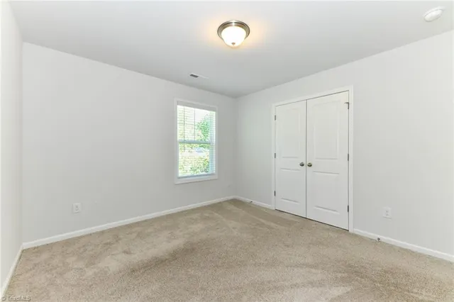 $2,400 | 820 Riley Lane, Greensboro, NC 27455