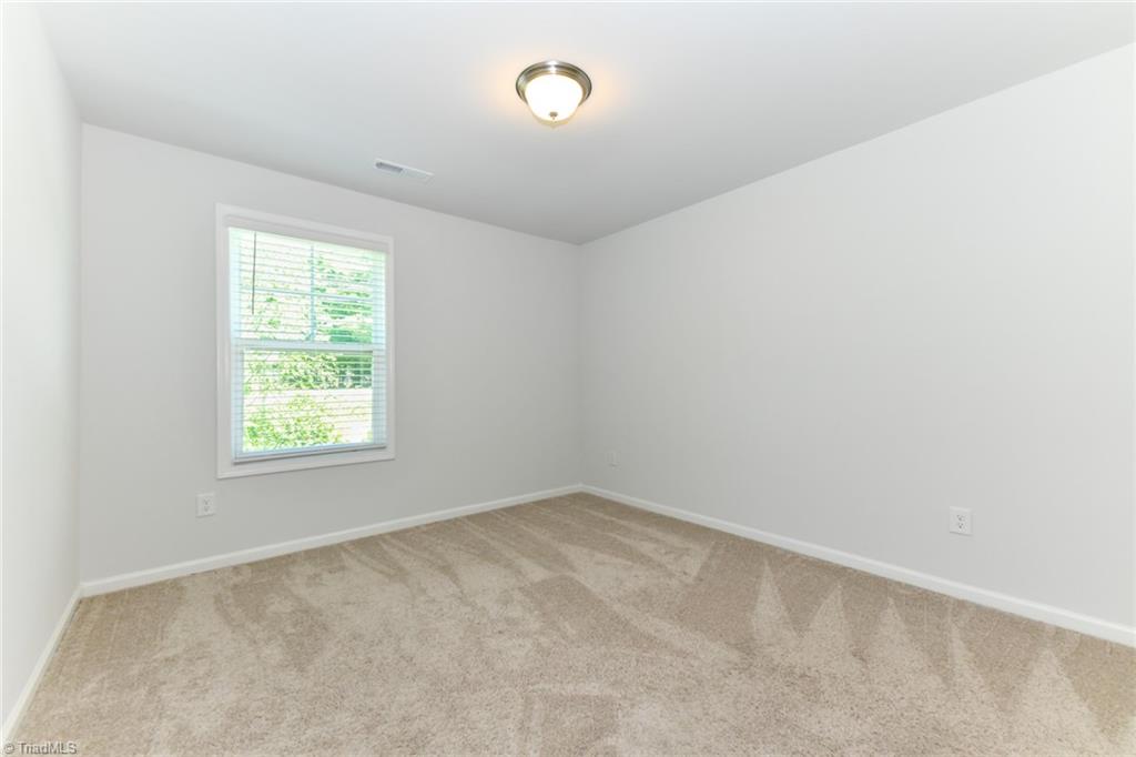 820 Riley Lane Greensboro, NC 27455 - Photo 33 of 38