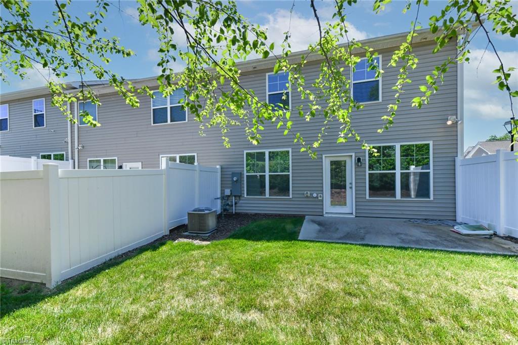 820 Riley Lane Greensboro, NC 27455 - Photo 37 of 38