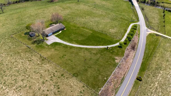 $569,500 | 2834 Brownsburg Turnpike, Raphine, VA 24472