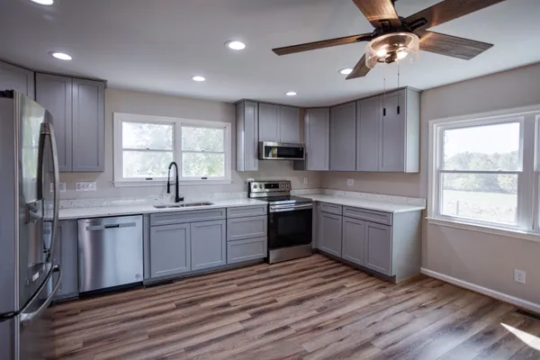 $569,500 | 2834 Brownsburg Turnpike, Raphine, VA 24472