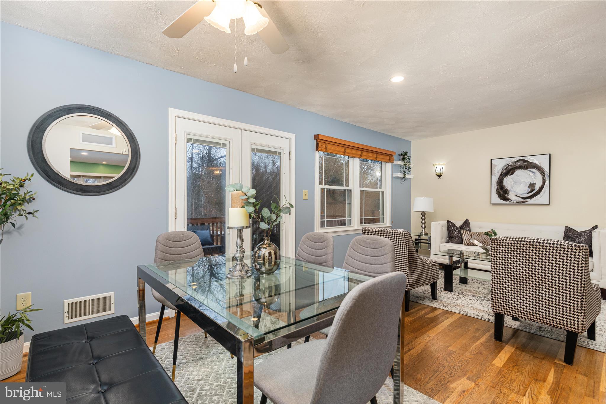7398 Roxbury Avenue Manassas, VA 20109 - Photo 12 of 75 a dining room with furniture and window