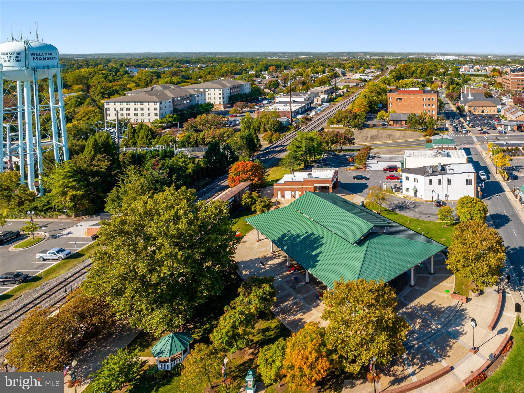 7398 Roxbury Avenue Manassas, VA 20109 - Photo 73 of 75 an aerial view of residential houses with outdoor space and trees
