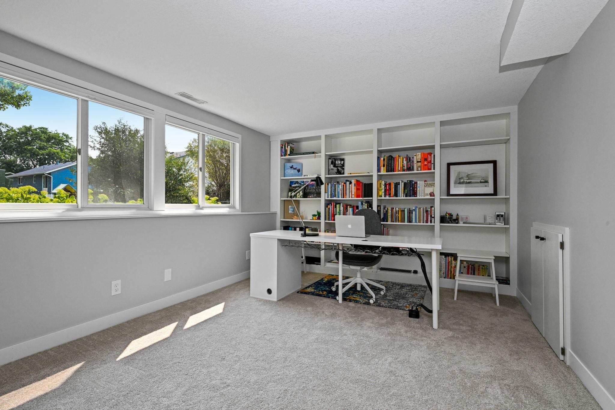 5736 Turtle Lake Road Shoreview, MN 55126 - Photo 17 of 30 Gallery Image 17