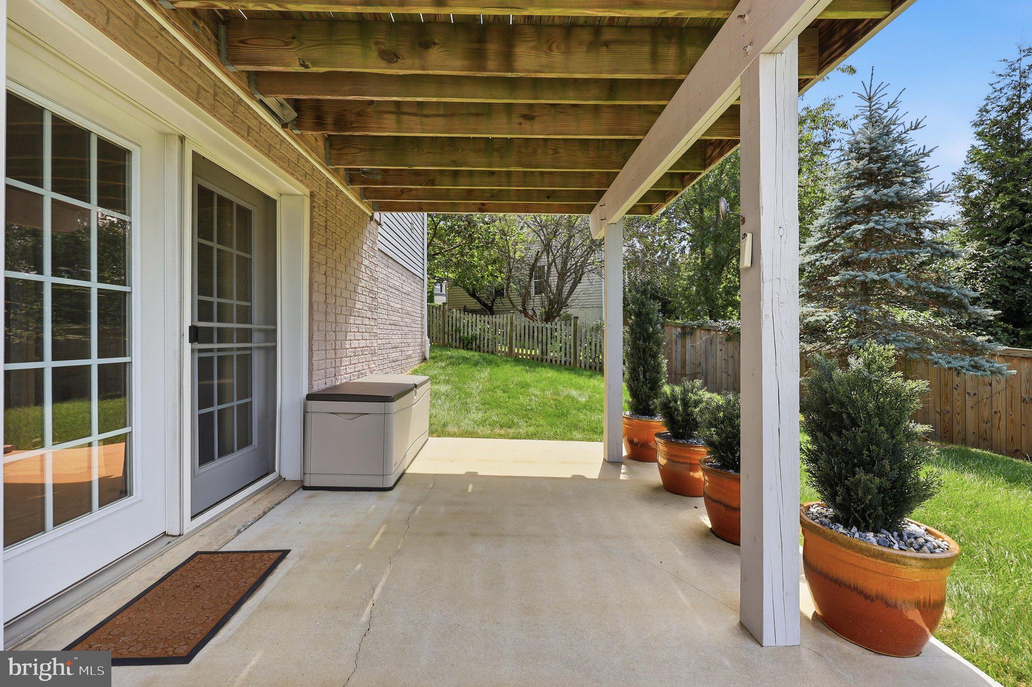 6882 Woodrise Road New Market, MD 21774 - Photo 46 of 70 Back Patio