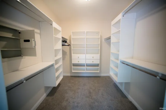 $798,000 | 3443 Washington Avenue, Vincennes, IN 47591