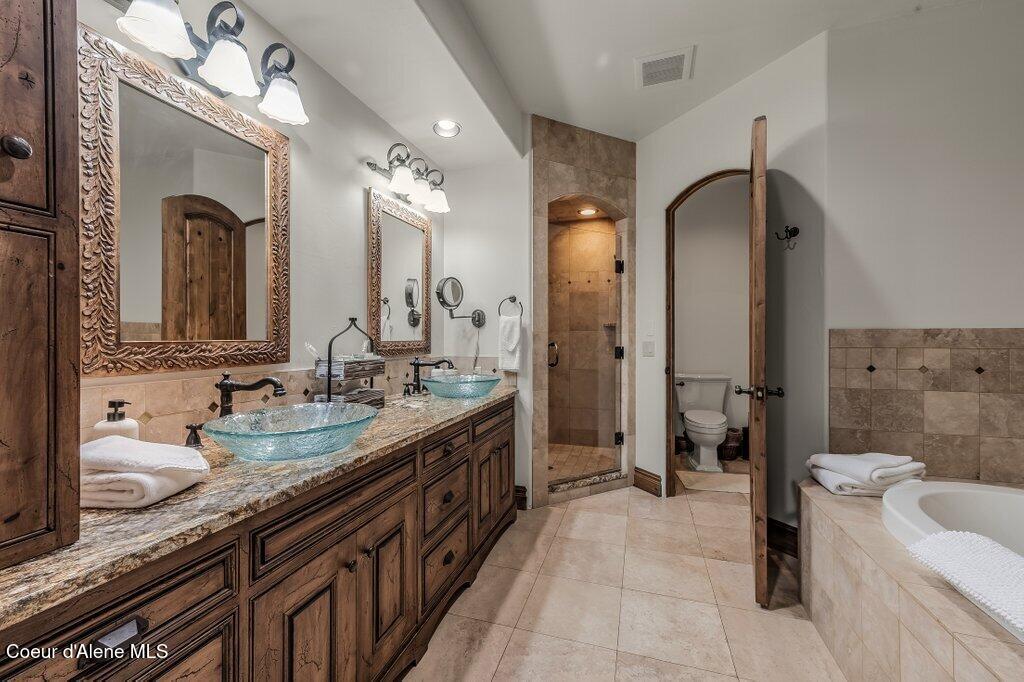 6078 Quartzite Lane Coeur D'Alene, ID 83814 - Photo 30 of 83 Primary Ensuite