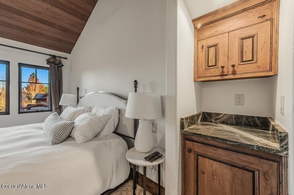 6078 Quartzite Lane Coeur D'Alene, ID 83814 - Photo 41 of 83 Built-Ins