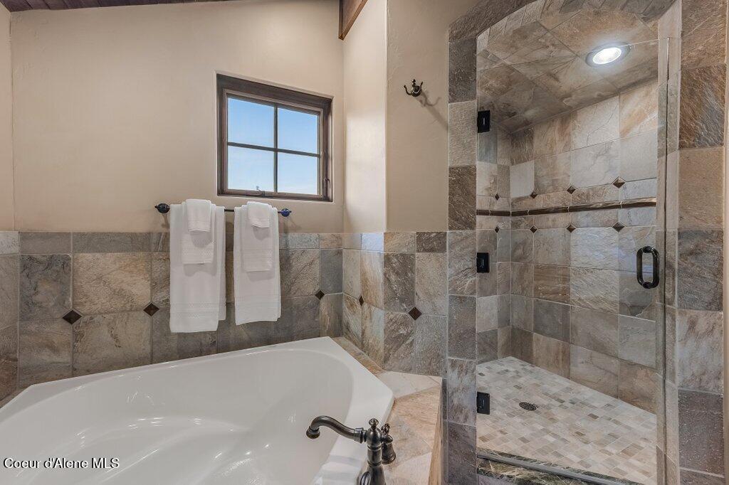 6078 Quartzite Lane Coeur D'Alene, ID 83814 - Photo 44 of 83 Ensuite Bath