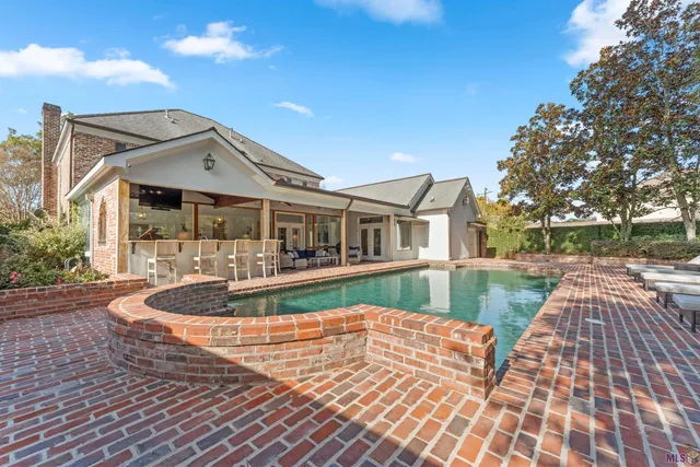 $1,269,000 | 2125 Rue Bienvenue, Baton Rouge, LA 70809