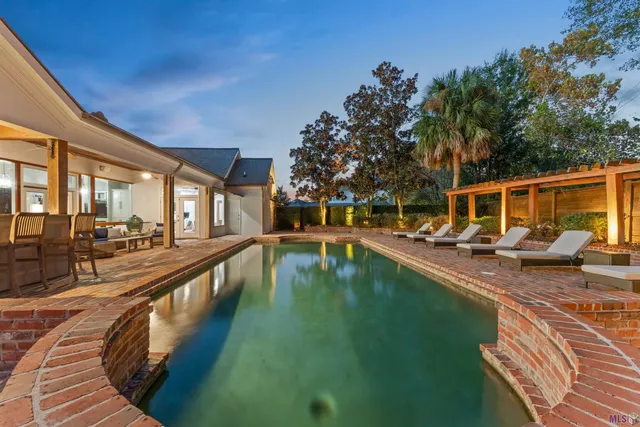 $1,269,000 | 2125 Rue Bienvenue, Baton Rouge, LA 70809