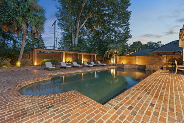 $1,269,000 | 2125 Rue Bienvenue, Baton Rouge, LA 70809