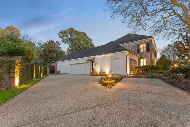 $1,269,000 | 2125 Rue Bienvenue, Baton Rouge, LA 70809