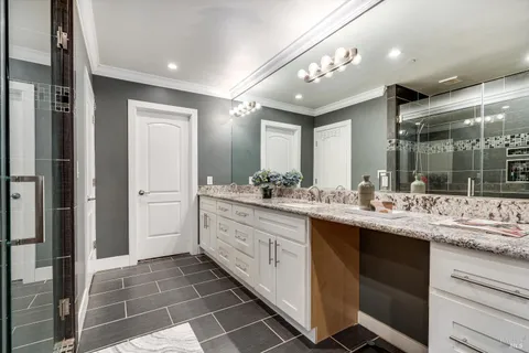 $1,095,000 | 15 Julian Avenue, Napa, CA 94559