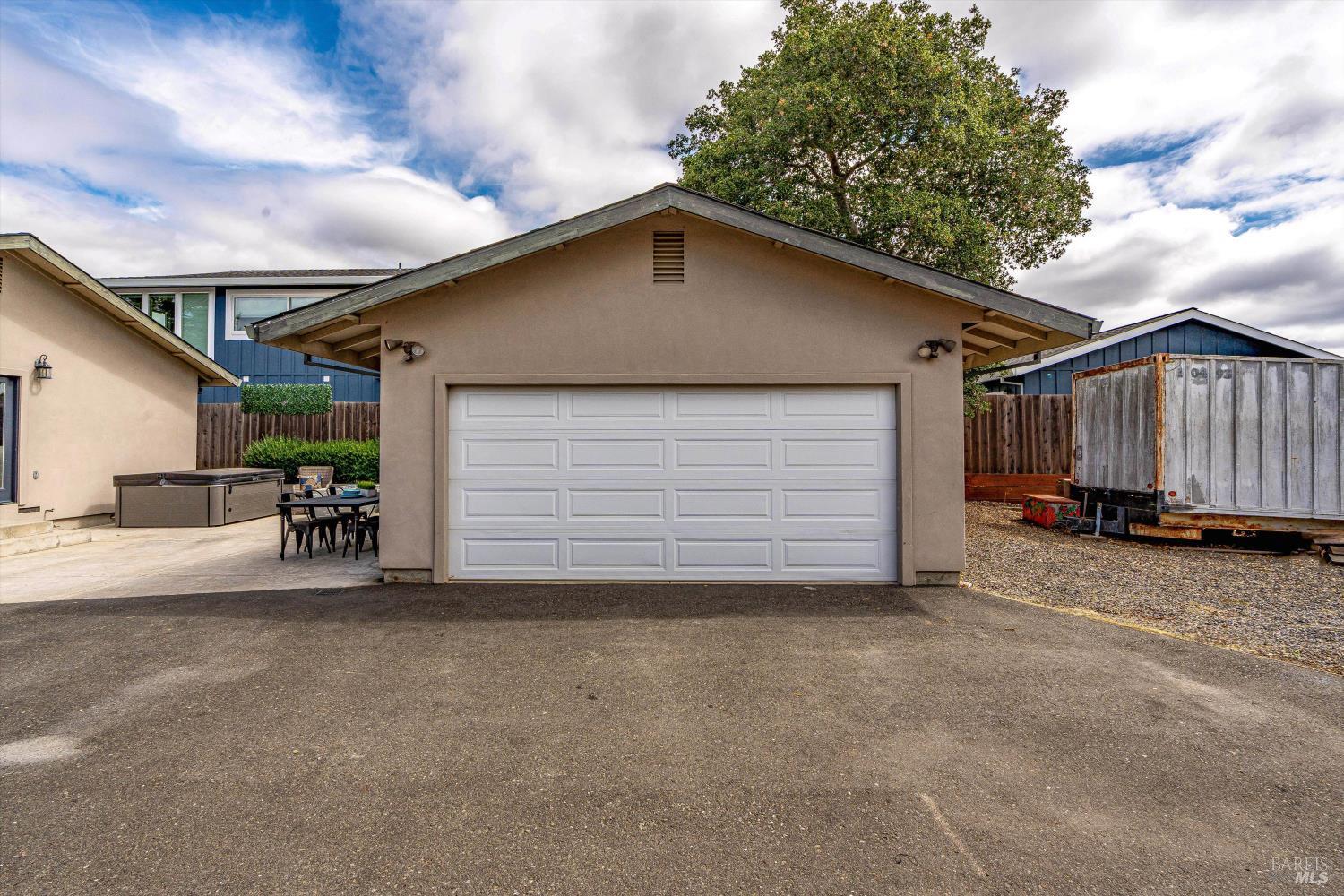 15 Julian Avenue Napa, CA 94559 - Photo 41 of 48