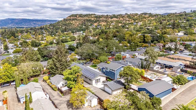 $1,139,000 | 15 Julian Avenue, Napa, CA 94559