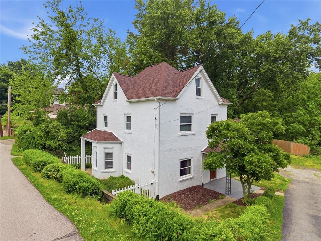 31 Harrison Street Pittsburgh, PA 15205 - Photo 2 of 39