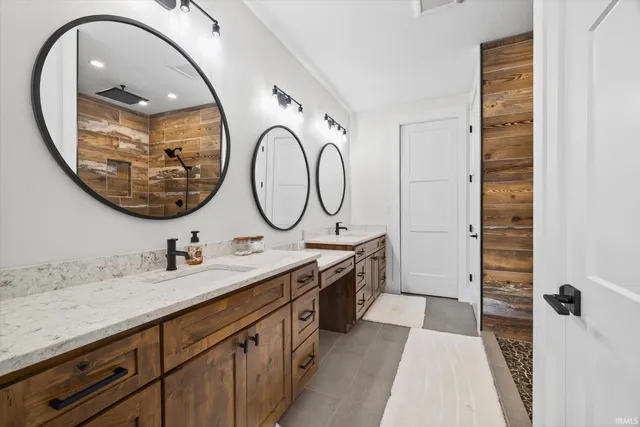 $1,099,000 | 2247 South Sunday Drive, Bloomington, IN 47403