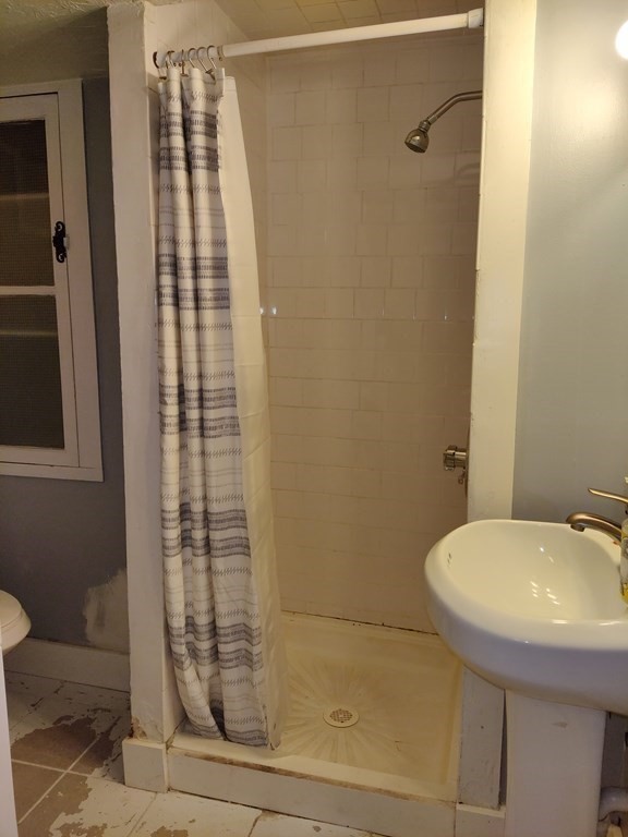 17 Harding Avenue, Unit 1 Waltham, MA 02453 - Photo 10 of 12