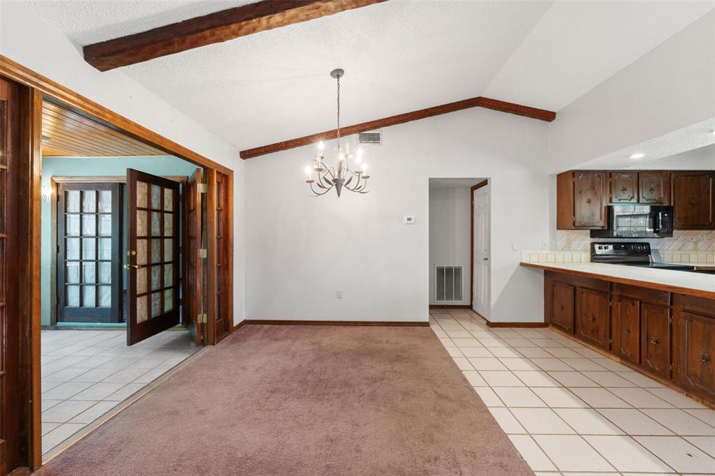 7447 Dundee Way Weeki Wachee, FL 34613 - Photo 8 of 35