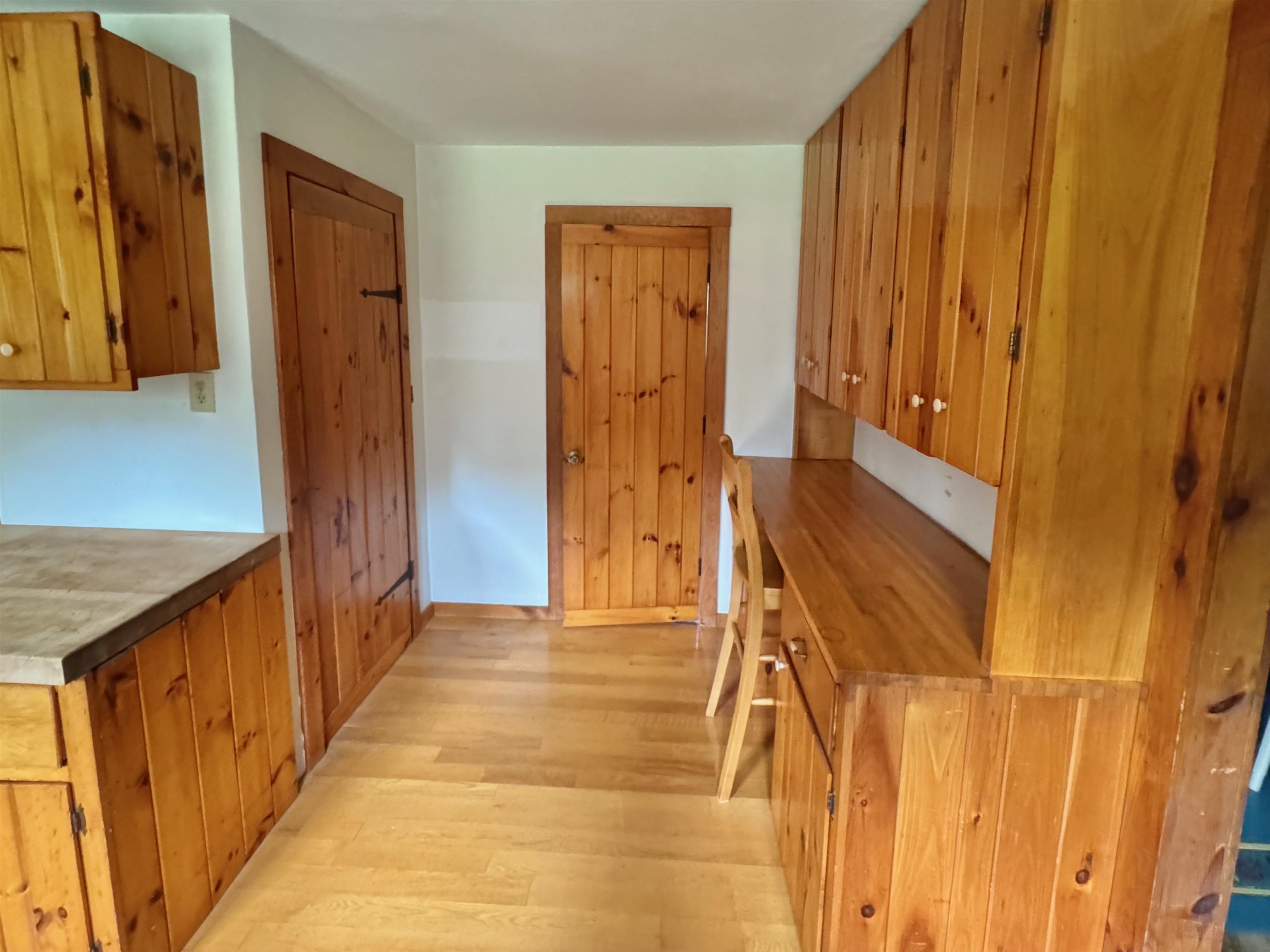 1059 Bailey Hill Road Readsboro, VT 05350 - Photo 5 of 38