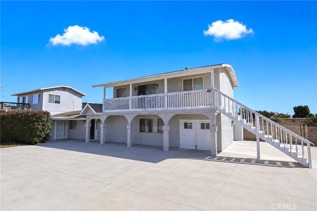 7008 Summit Valley Road Hesperia, CA 92345 - Photo 6 of 48