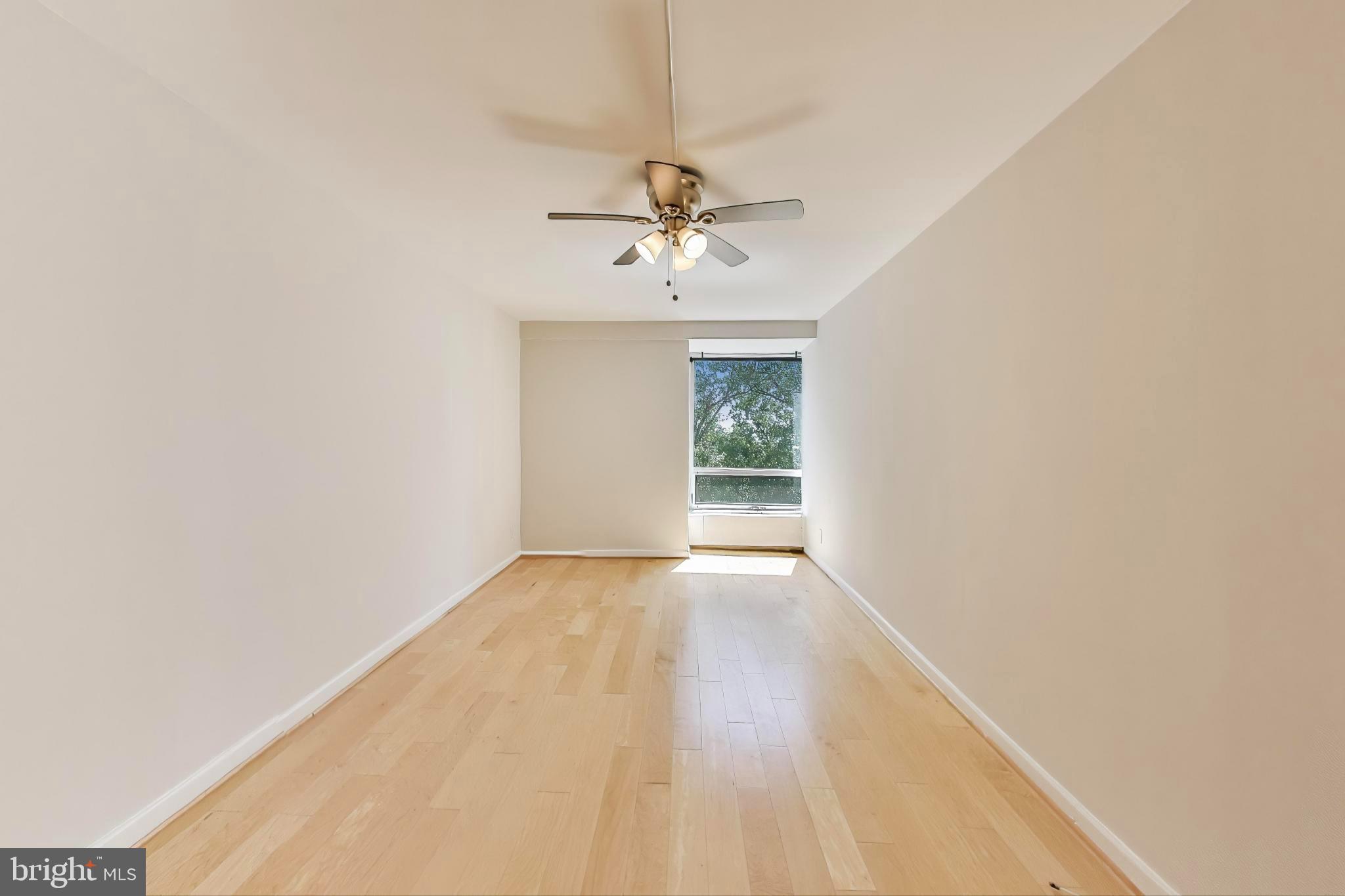 1435 4th Street Southwest, Unit B609 Washington, DC 20024 - Photo 15 of 28 a view of an empty room with a window