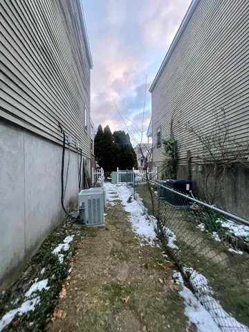 a view of a outdoor space