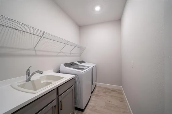 $3,000 | 10449 Morning Mist Lane, Sarasota, FL 34241