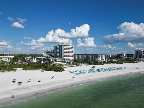 $3,000 | 10449 Morning Mist Lane, Sarasota, FL 34241