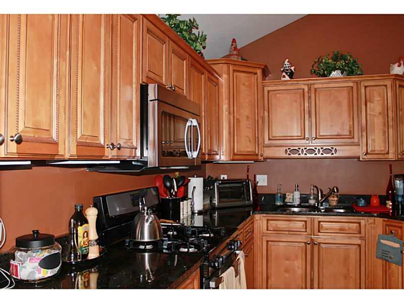 335 Saddlebrook Road Gibsonia, PA 15044 - Photo 12 of 22 Kitchen.