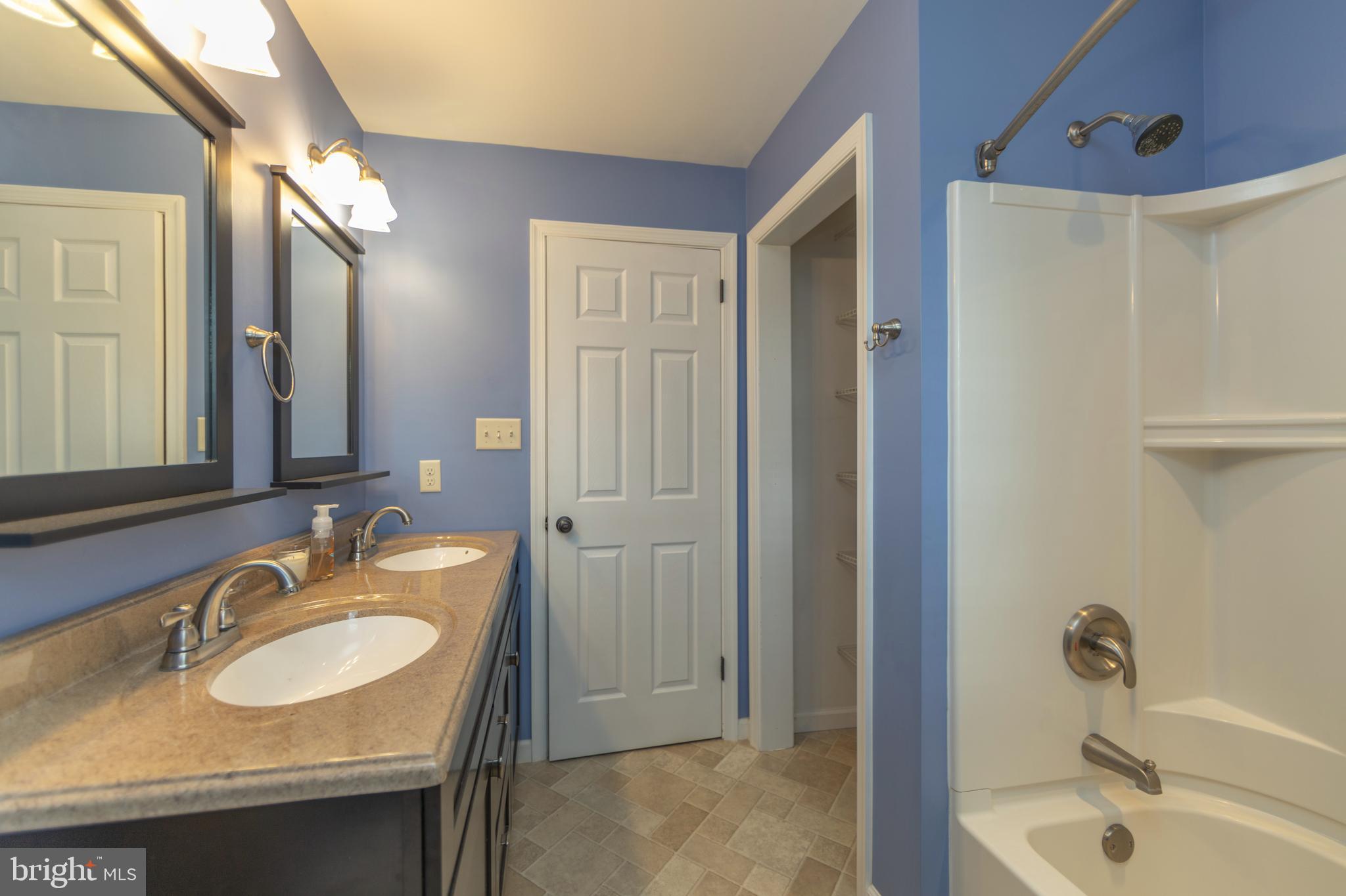 16705 Hampton Road Williamsport, MD 21795 - Photo 11 of 27 Gallery Image 11