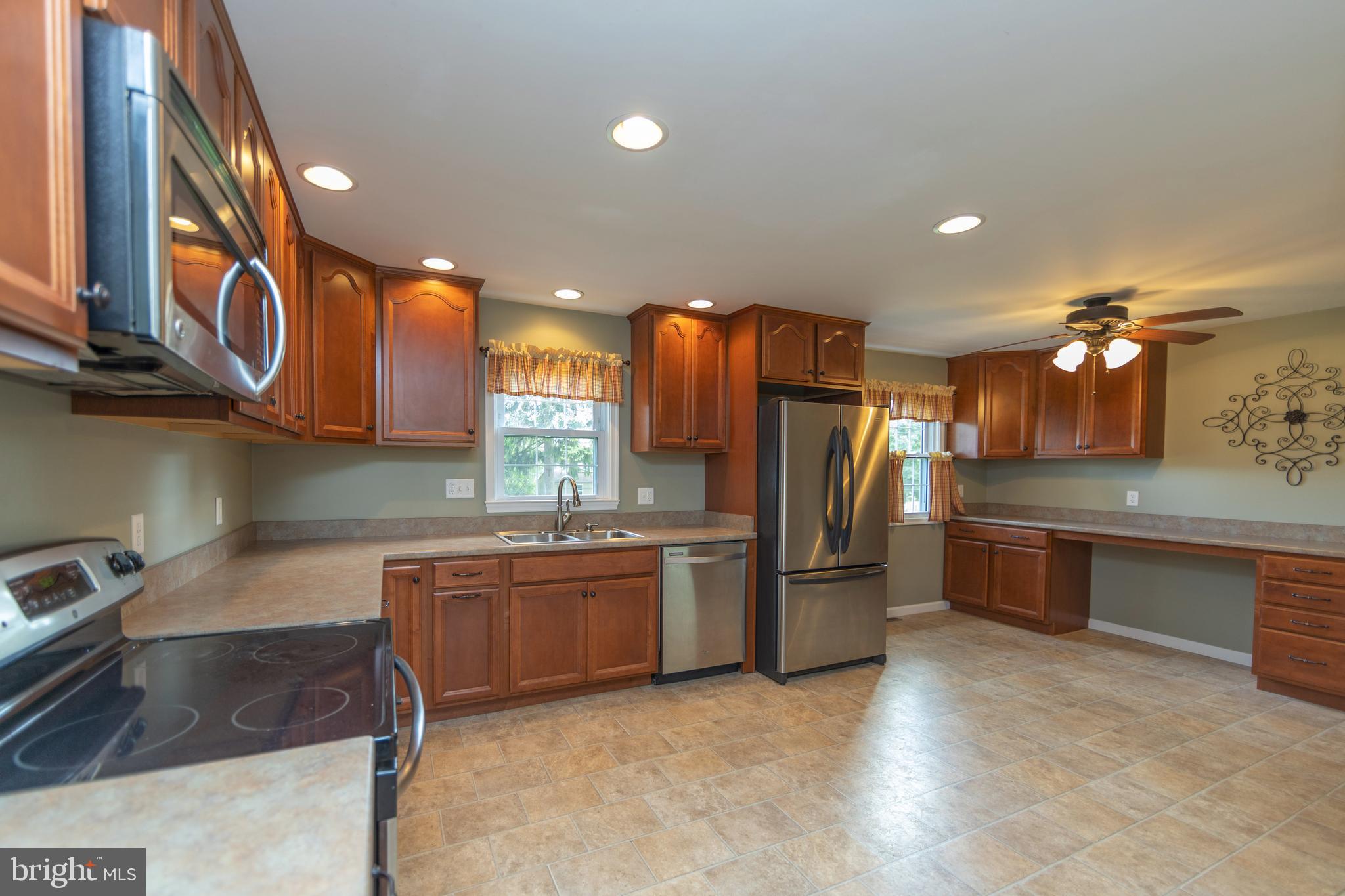 16705 Hampton Road Williamsport, MD 21795 - Photo 3 of 27 Gallery Image 3