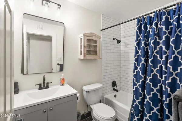 $3,900 | 423 North 73rd Place, Scottsdale, AZ 85257