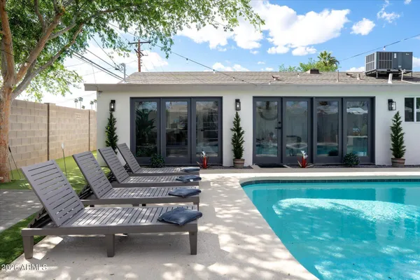 $3,900 | 423 North 73rd Place, Scottsdale, AZ 85257