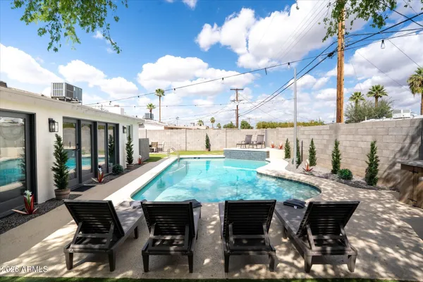 $3,900 | 423 North 73rd Place, Scottsdale, AZ 85257