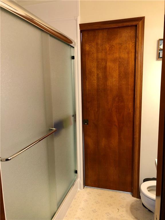 237 Anderson Avenue Indiana, PA 15701 - Photo 16 of 21 Master Bath