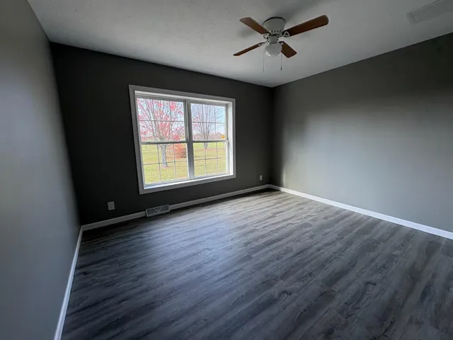 $249,900 | 11882 Clovis Pickett Road, Vevay, IN 47043