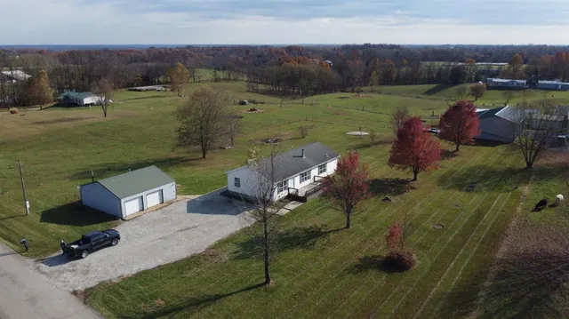 $249,900 | 11882 Clovis Pickett Road, Vevay, IN 47043