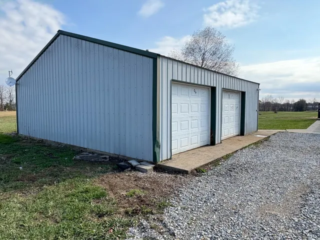 $249,900 | 11882 Clovis Pickett Road, Vevay, IN 47043