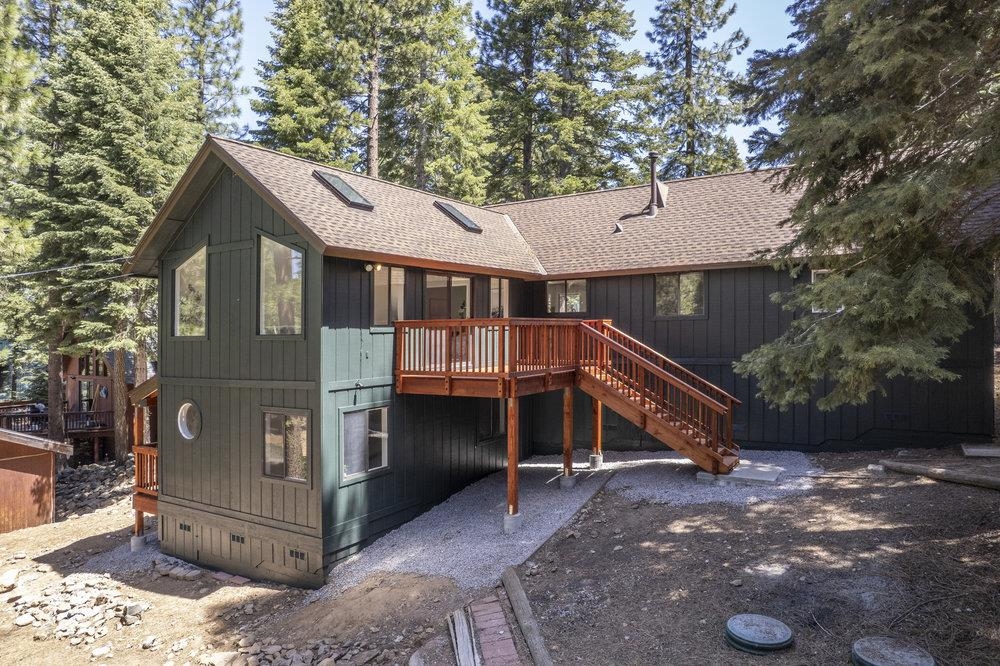 12068 Pine Forest Road Truckee, CA 96161 - Photo 8 of 27