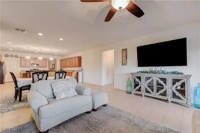 $490,000 | 1408 Fantastic Court, North Las Vegas, NV 89081