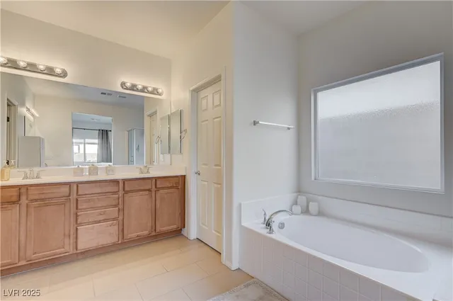 $490,000 | 1408 Fantastic Court, North Las Vegas, NV 89081