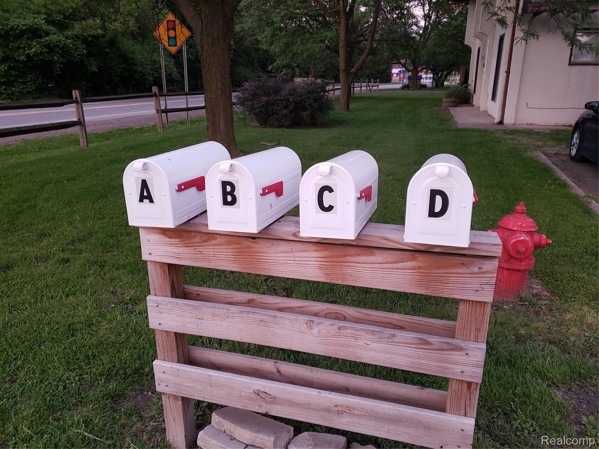 14980 Monroe Road Flat Rock, MI 48134 - Photo 13 of 13 Mailboxes.jpg