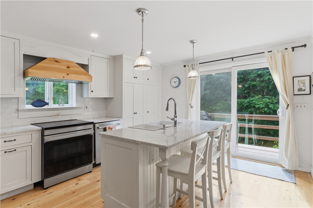 60 Westwind Road South Kingstown, RI 02879 - Photo 6 of 36