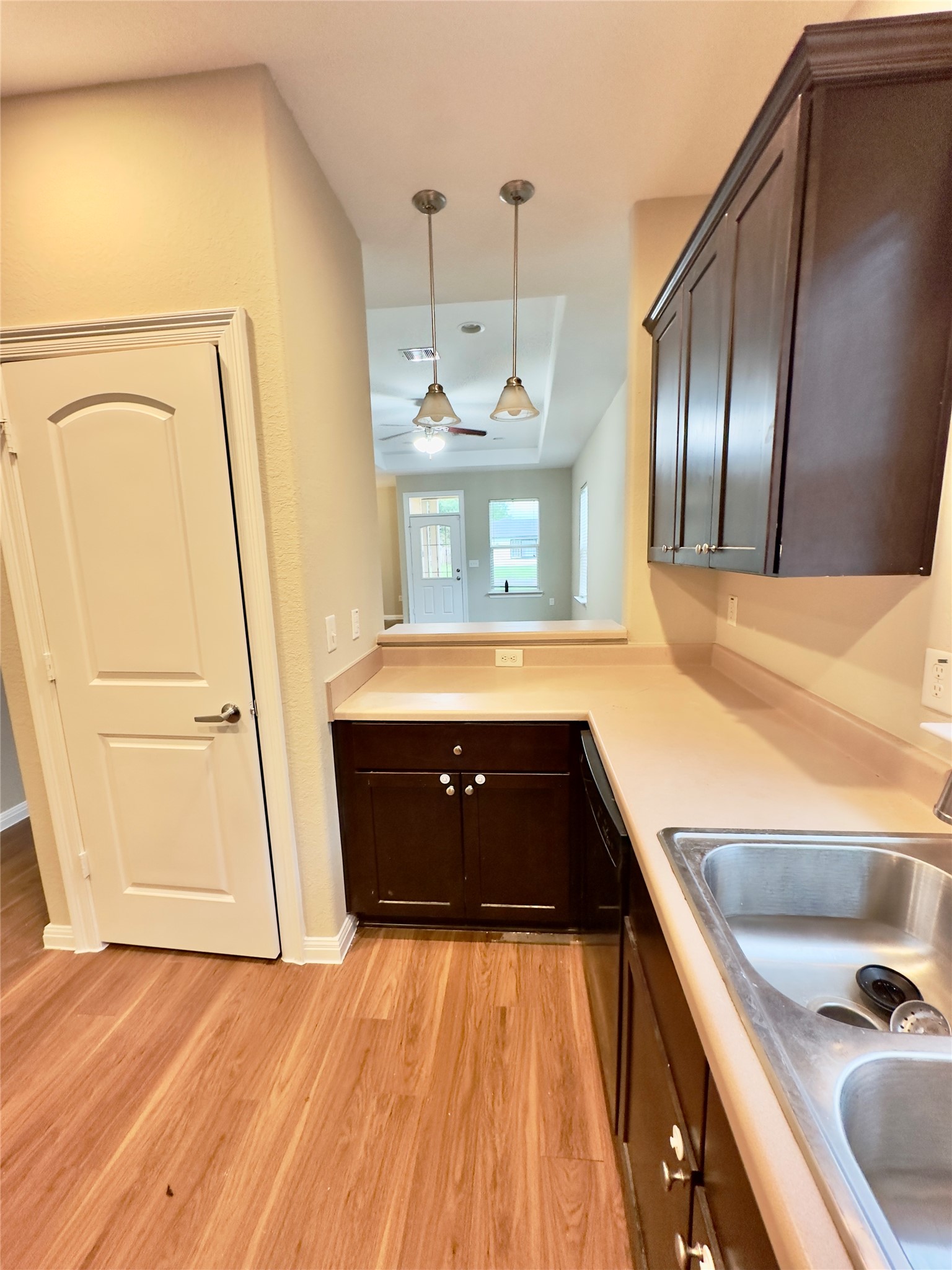 2375 Ranier Beaumont, TX 77701 - Photo 6 of 13