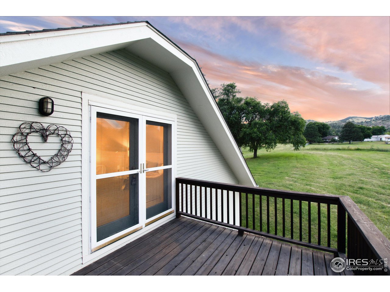 877 Apple Valley Road Lyons, CO 80540 - Photo 26 of 40 Over the Garage Apartment