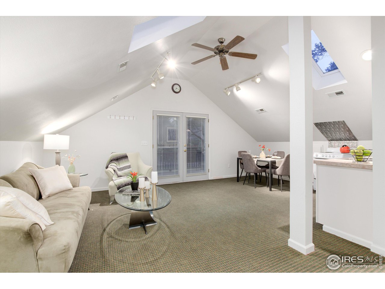 877 Apple Valley Road Lyons, CO 80540 - Photo 29 of 40 Over the Garage Apartment